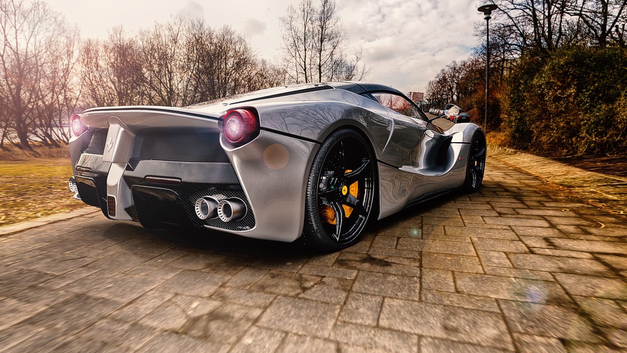 Tips for Finding a Luxury Car Rental